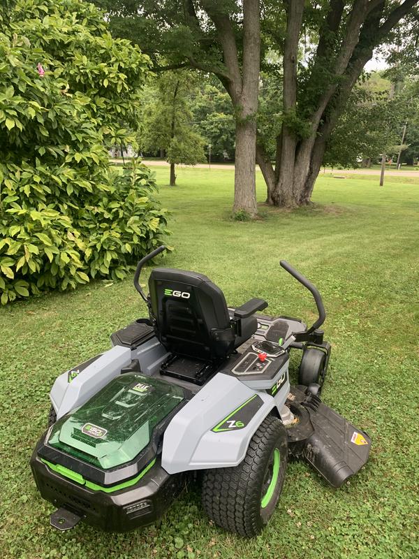 Customer photo 29 of the EGO Z6 52-inch zero turn mower